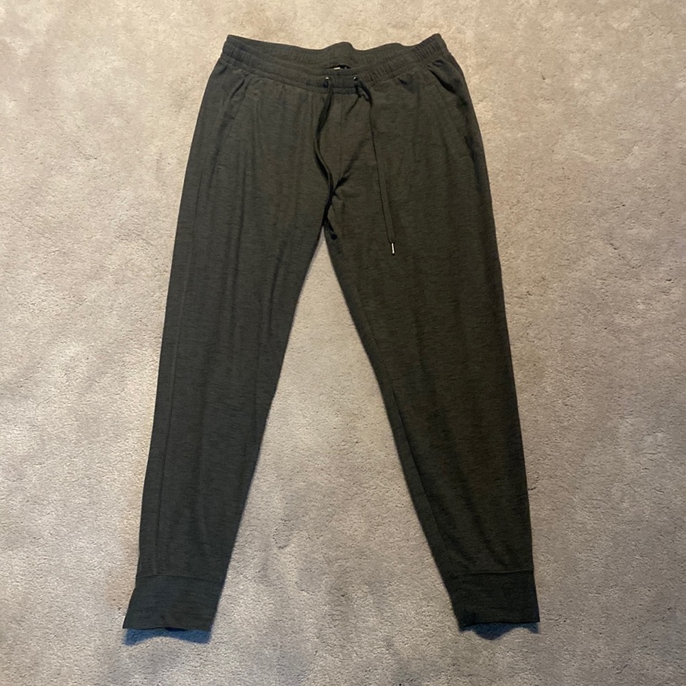 Old Navy Breathe On Spacedye Joggers Gray